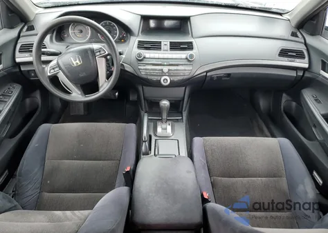 2010 Honda Accord Lx z USA, uszkodzony, nr VIN 1HGCP2F39AA017592